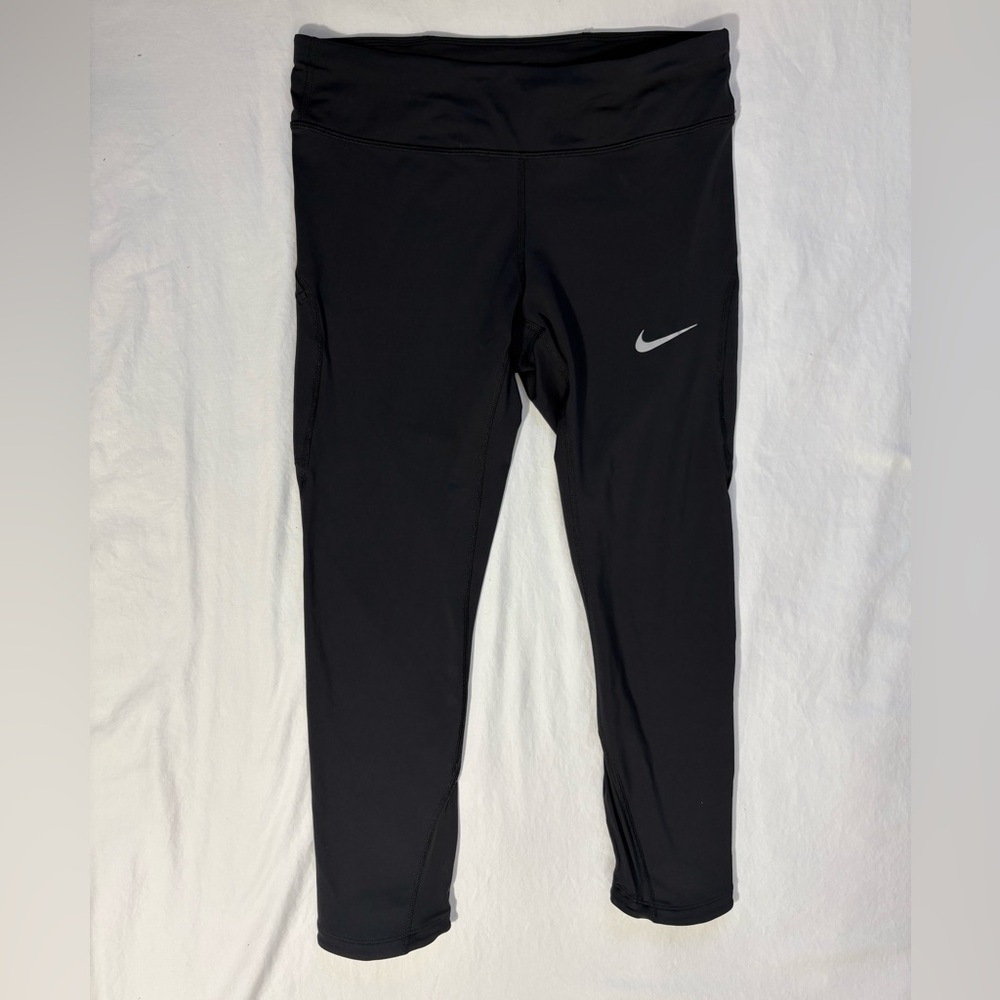 Nike Black Dri-Fit Crop Leggings Medium